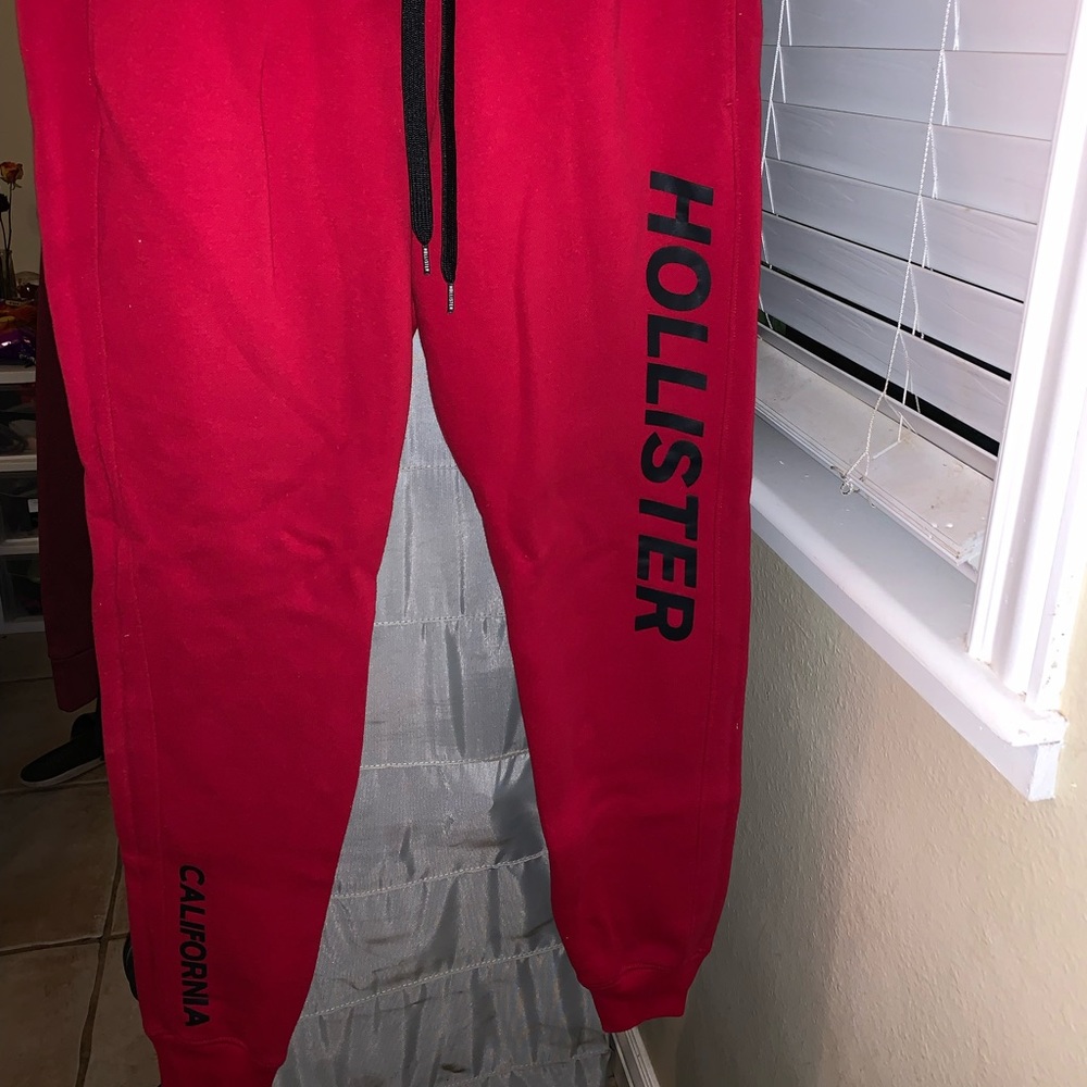Men’s Medium Hollister Joggers
